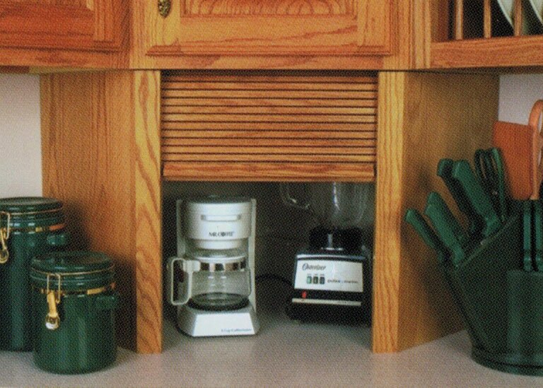 Why Are Appliance Garages Back in Style?
